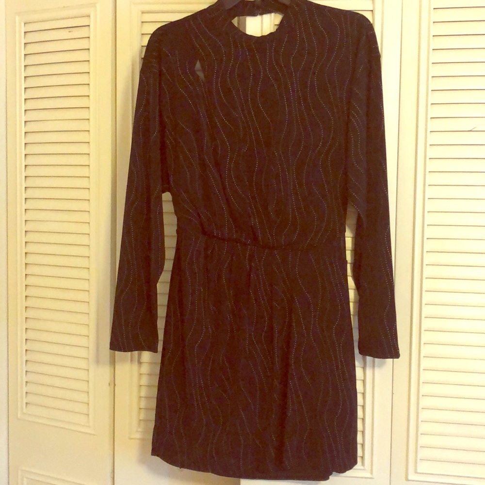 Black long sleeve dress